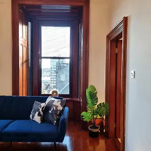 Luxury 2 Bedroom Centre With Panoramic Views And High Ceilings Apartment